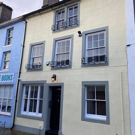 6 Church Street, Whitehaven - Perfect Deployment Location For Coast To Coast Cyclists & Hikers Экстерьер фото