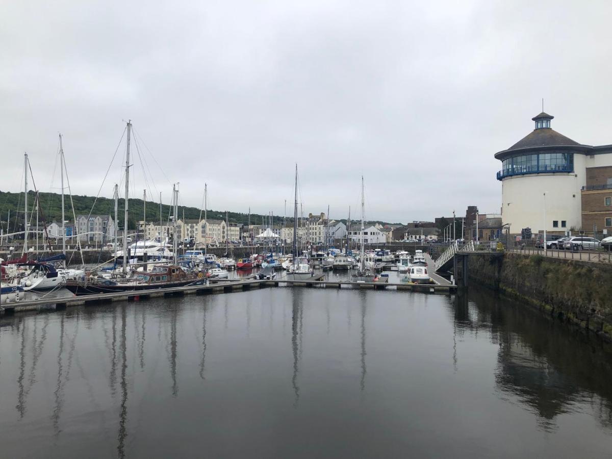 6 Church Street, Whitehaven - Perfect Deployment Location For Coast To Coast Cyclists & Hikers Экстерьер фото